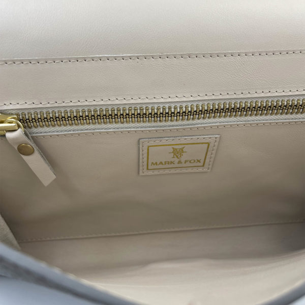 Женская сумка-клатч А4 Ariana из натуральной кожи цвет шампань