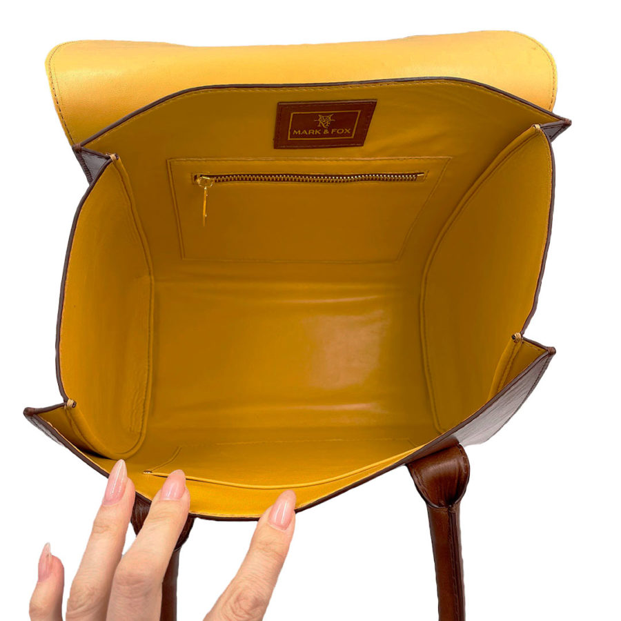 женская сумка саквояж Marta коричневая с желтым кожаным подкладом