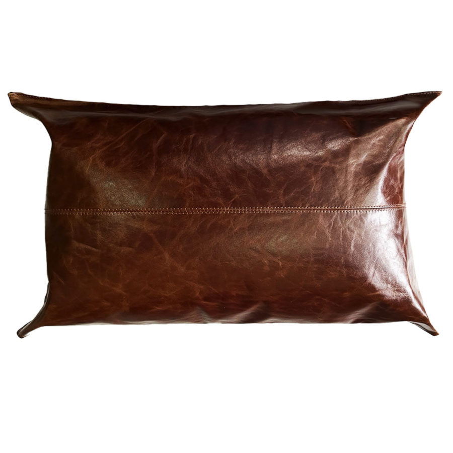Декоративная подушка из натуральной кожи